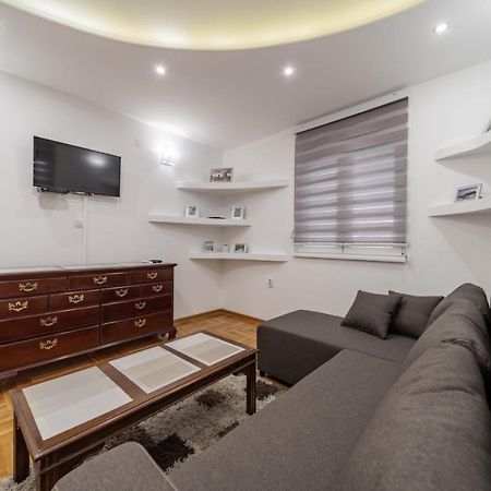 Apartamento Port 1 Belgrado Exterior foto