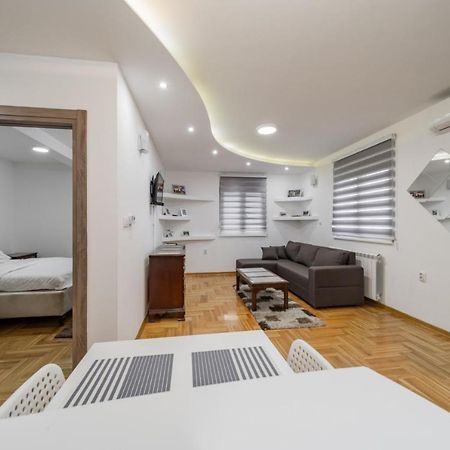 Apartamento Port 1 Belgrado Exterior foto