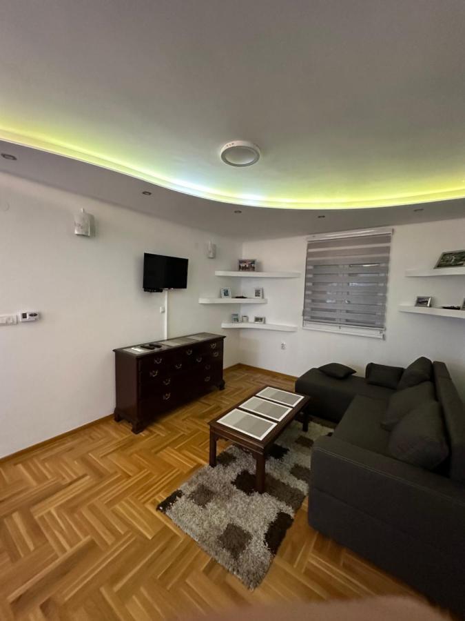 Apartamento Port 1 Belgrado Exterior foto